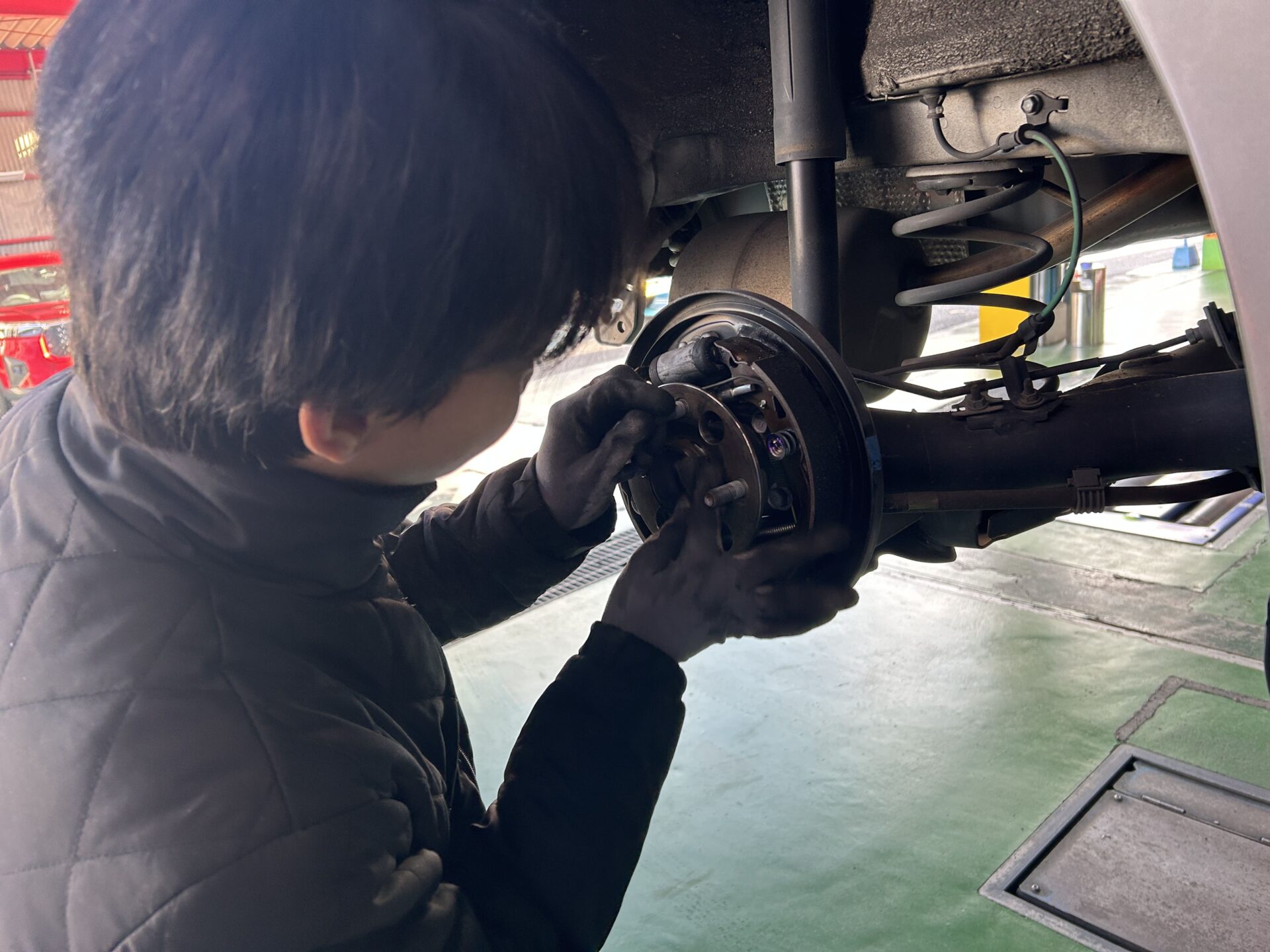 トヨタ【ヴィッツ】車検切れでも車検代が安い！？｜マッハ車検五日市石内バイパス店